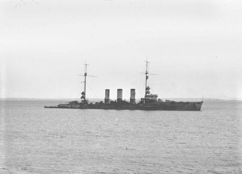 The light cruiser SMS Frankfurt, Kuno Eversberg's ship, beached at Swanbister Bay. Orkney Library & Archive. The light cruiser SMS Frankfurt, Kuno Eversberg's ship, beached at Swanbister Bay. Orkney Library & Archive.