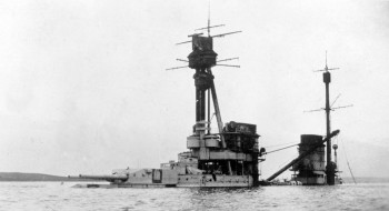 SMS Hindenberg settled on the seabed © Orkney Library and Archive